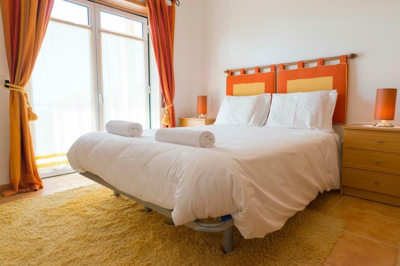 Pedra Do Ouro Swimming Pool Apartment 帕塔亚什 外观 照片